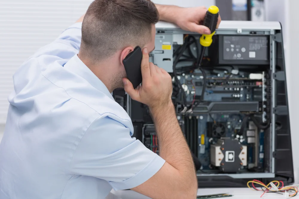 5 problemas comunes que resuelve un servicio de reparación de computadoras a domicilio